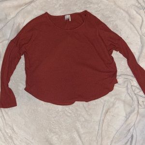 Burnt orange long sleeve tee🎈